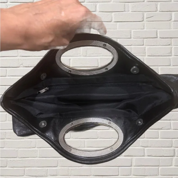 80s Minimalist Purse Black Faux Leather Clutch Bag with Oval Handles – 13x8 - Picture 2 of 2